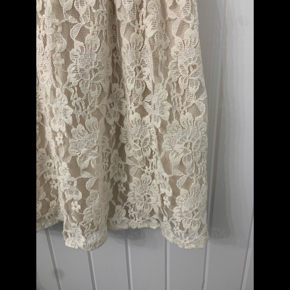 Like New American Eagle Lace Dress - Picture 3 of 3